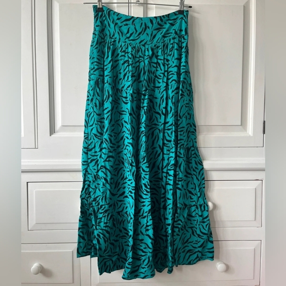 pattern skirt size 10 - Picture 3 of 3